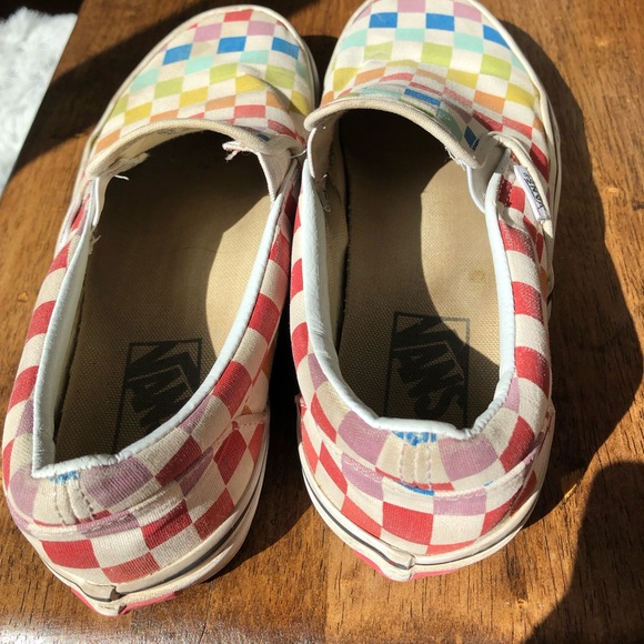 Vans Classic Rainbow Checkered Shoes - Picture 10 of 10
